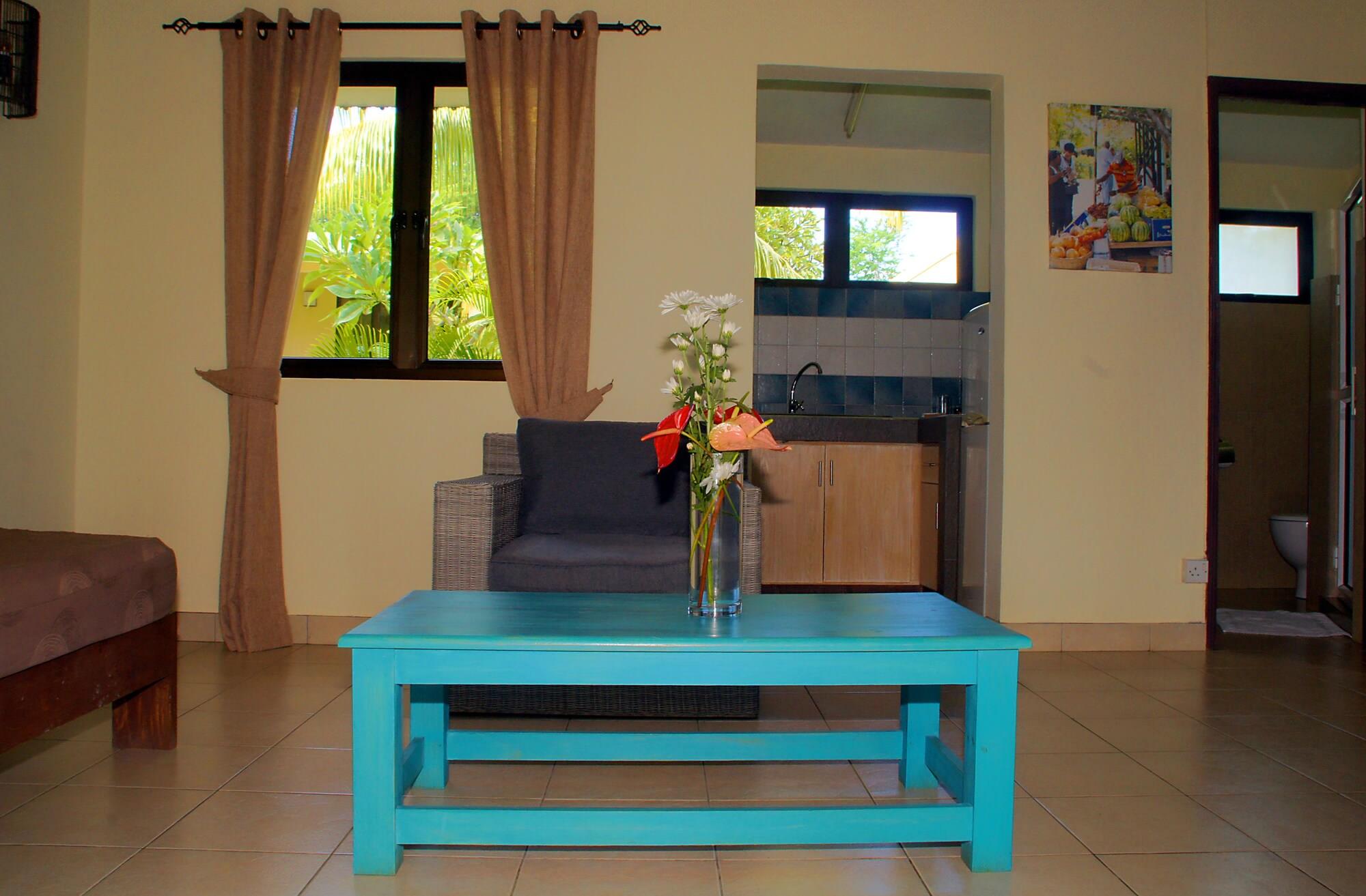 Anelia & 4* Flic en Flac